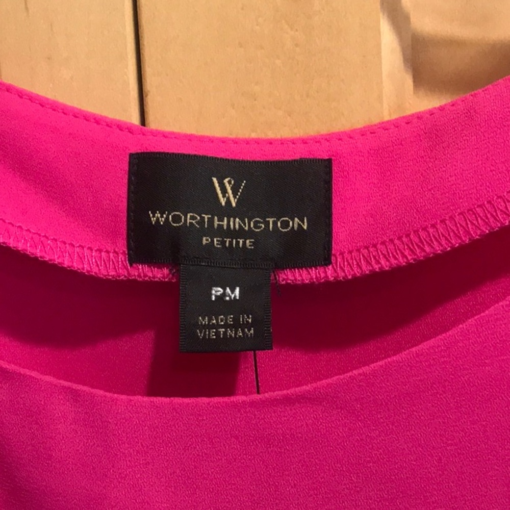New Worthington Ruffled Fuchsia Flutter Sleeve Blouse - Picture 2 of 5